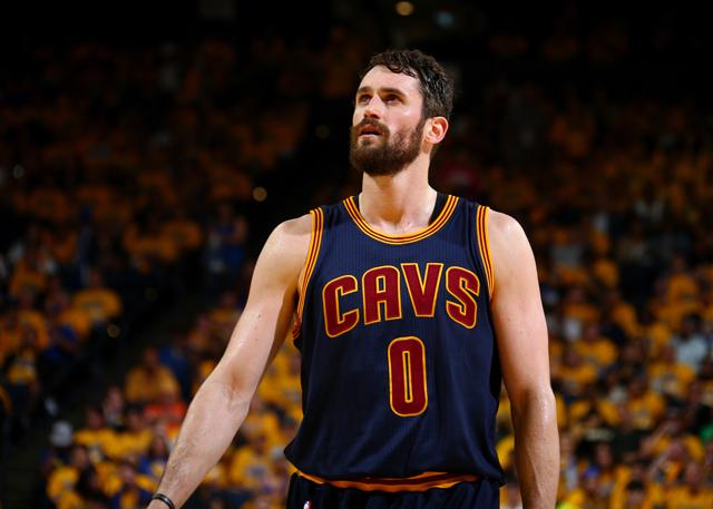 手最终摘得 手最终摘得