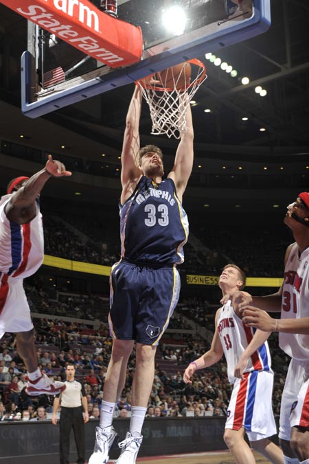 赛末段突破 赛末段突破